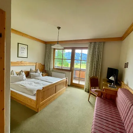Moeslehnerhof 3*