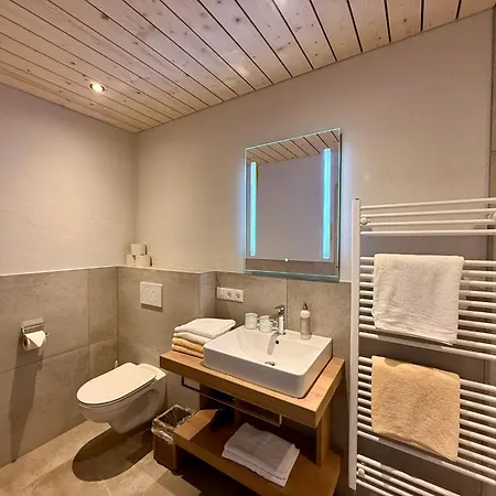 Moeslehnerhof 3*