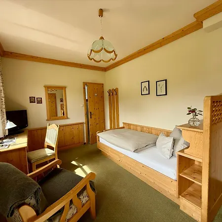 Moeslehnerhof 3*